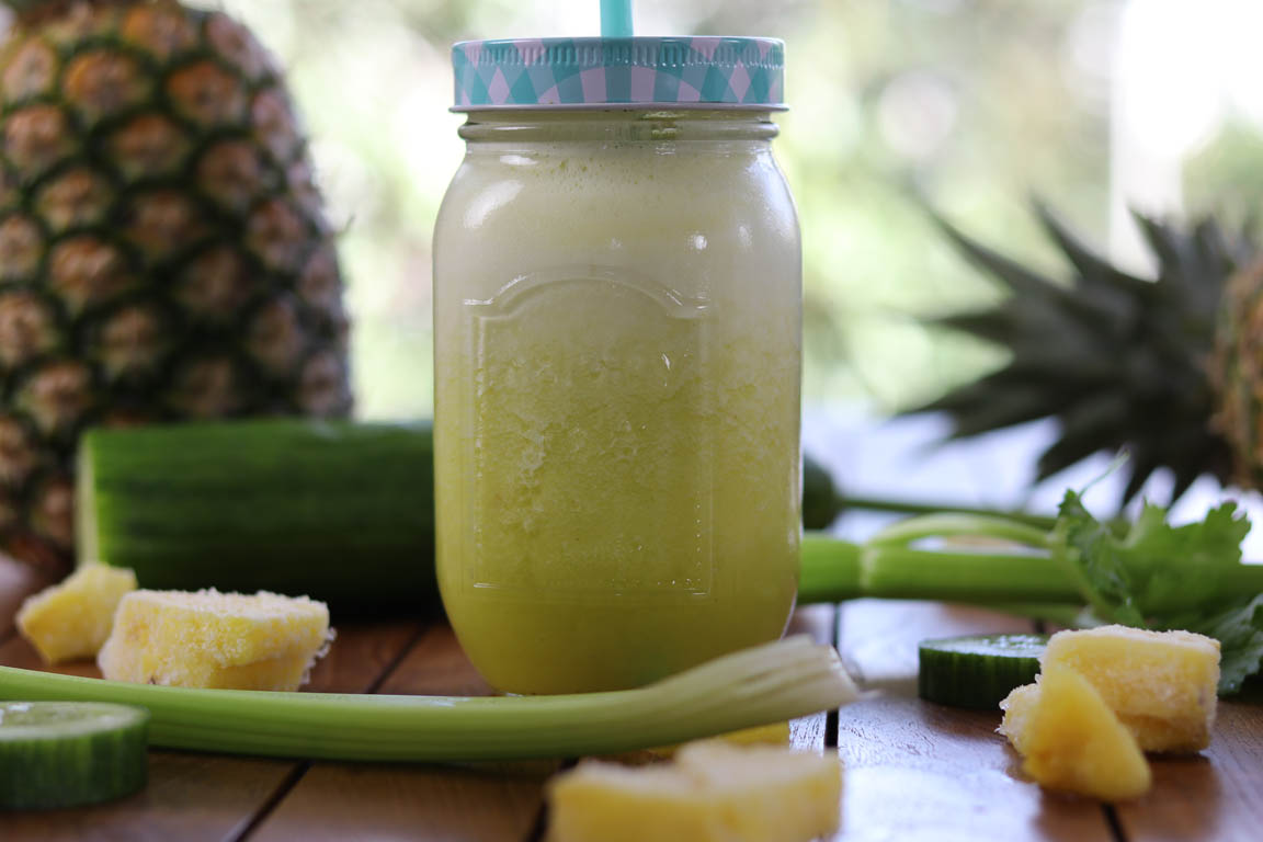 023B-Smoothie-verde-diuretico-para-intolerantes-al-color-verde_Simple-Blending