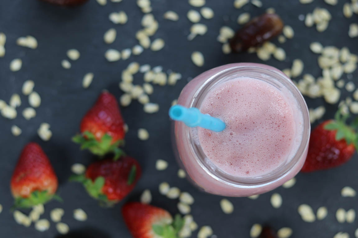 043B-Batido-de-fresa-y-avena-alto-en-fibra_Simple-Blending