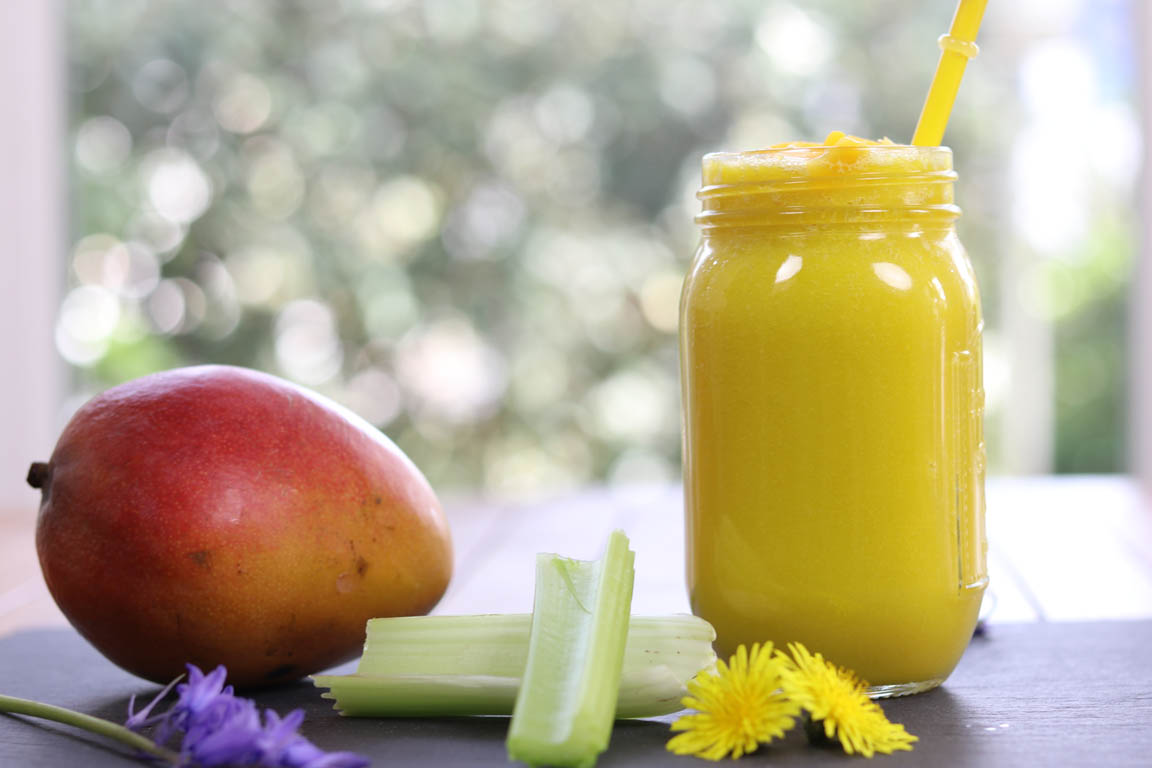 044B-Batido-verde-diuretico-y-supervitaminado_Simple-Blending