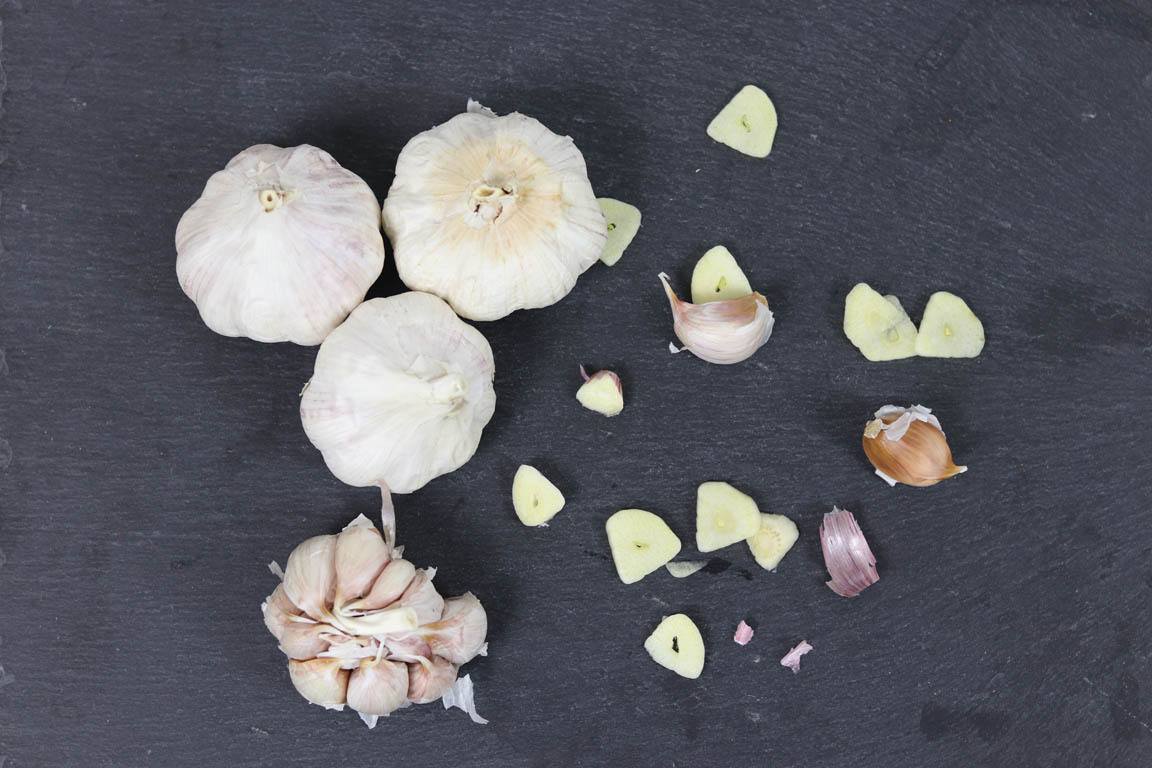 213A-Beneficios-del-consumo-de-ajo-crudo_Simple-Blending