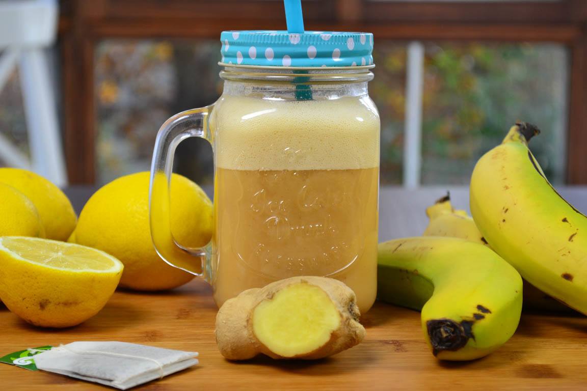 216A-Smoothie-antioxidante-de-te-verde-con-limon_Simple-Blending