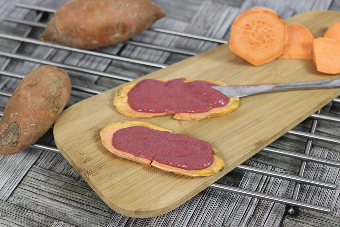 495B Tostadas de boniato con mermelada de fresas_Simple Blending