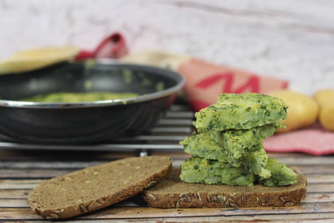 536A-Tortilla-de-patata-con-espinacas-vegana_Simple-Blending