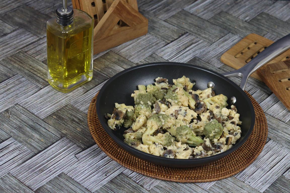 0645B-Revuelto-de-romanescu-y-champinones_Simple-Blending