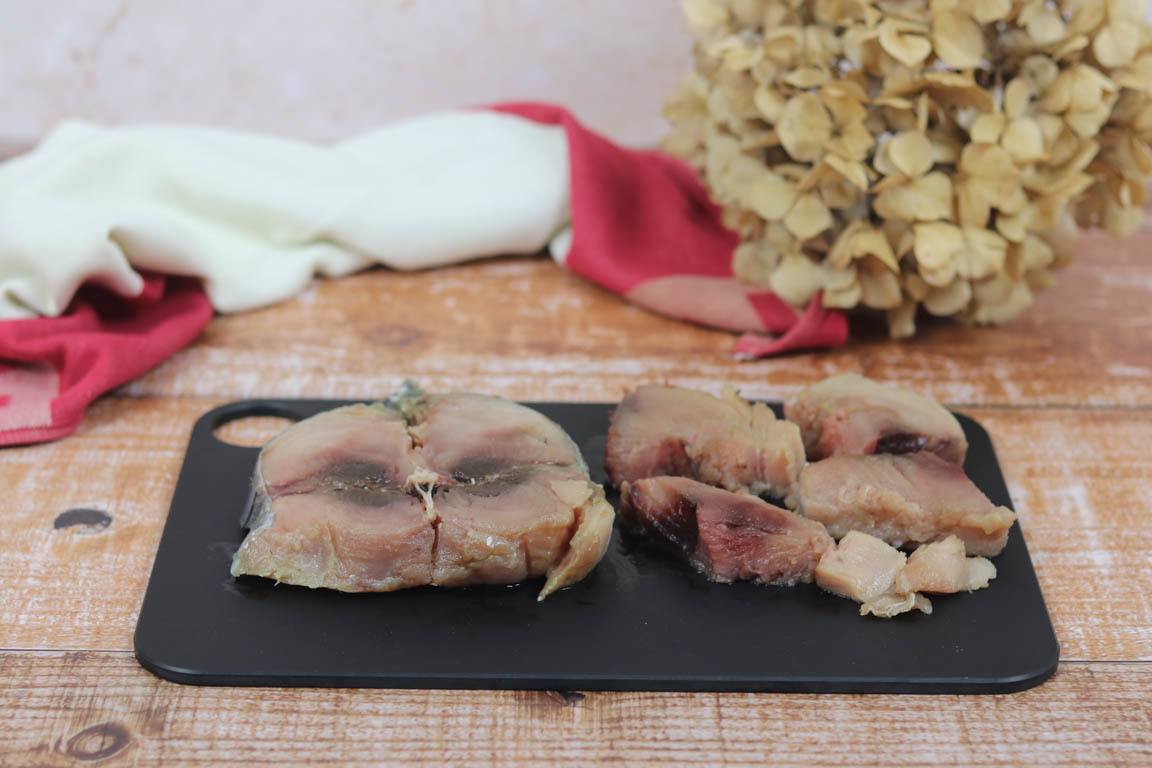 0664A-Como-limpiar-una-rodaja-de-bonito_Simple-Blending