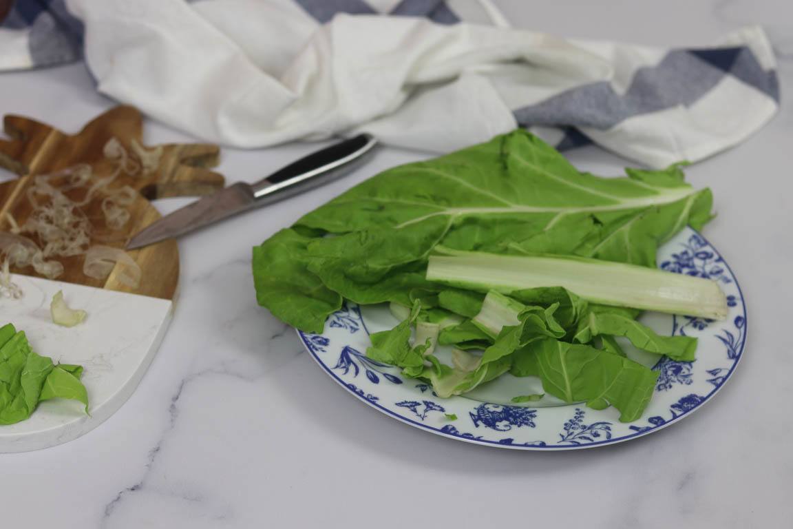 0709A-Como-limpiar-las-acelgas_Simple-Blending