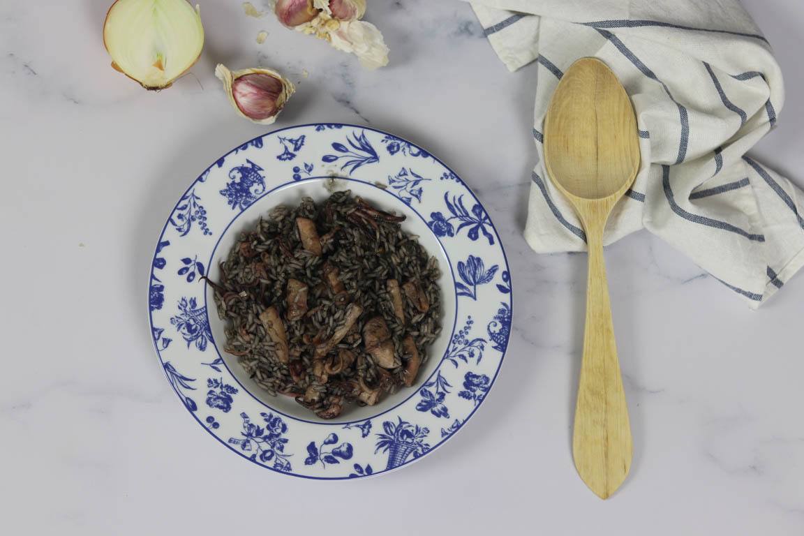 521B-Arroz-negro-con-calamares_Simple-Blending