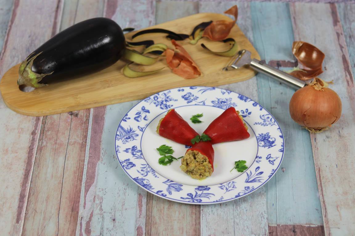 0775A-Pimientos-rellenos-de-berenjena-y-carne_Simple-Blending