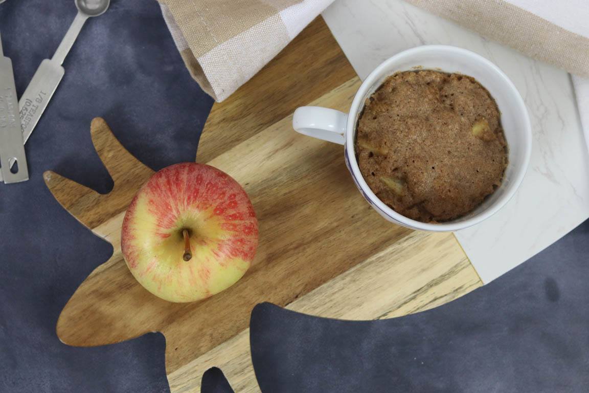 0821A-Mugcake-de-manzana_Simple-Blending