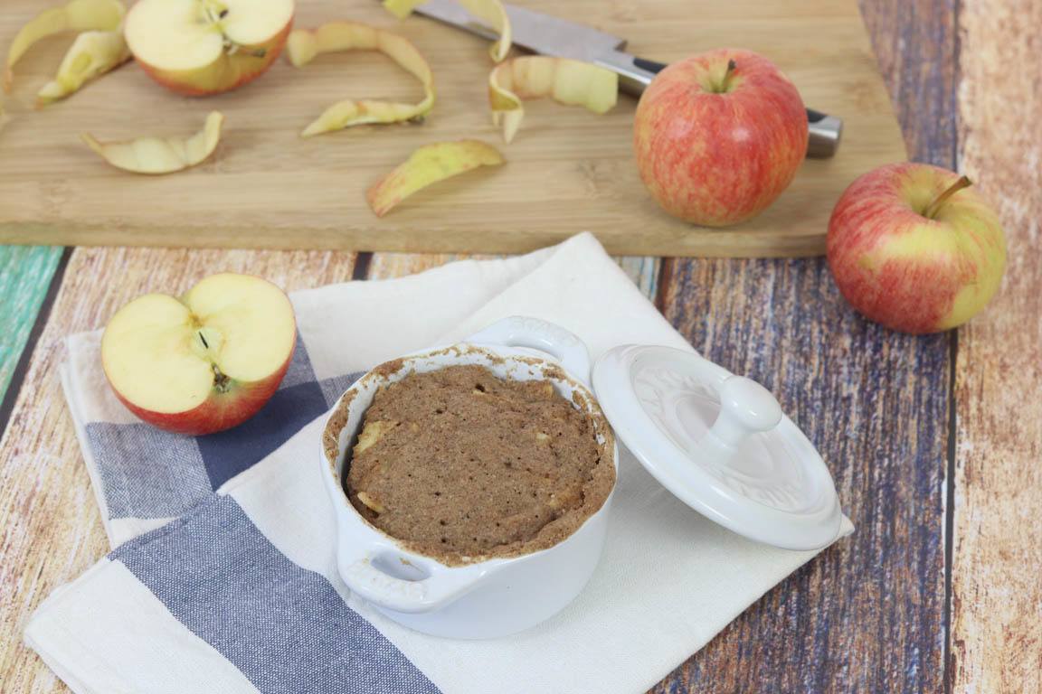 0821B-Mugcake-de-manzana_Simple-Blending