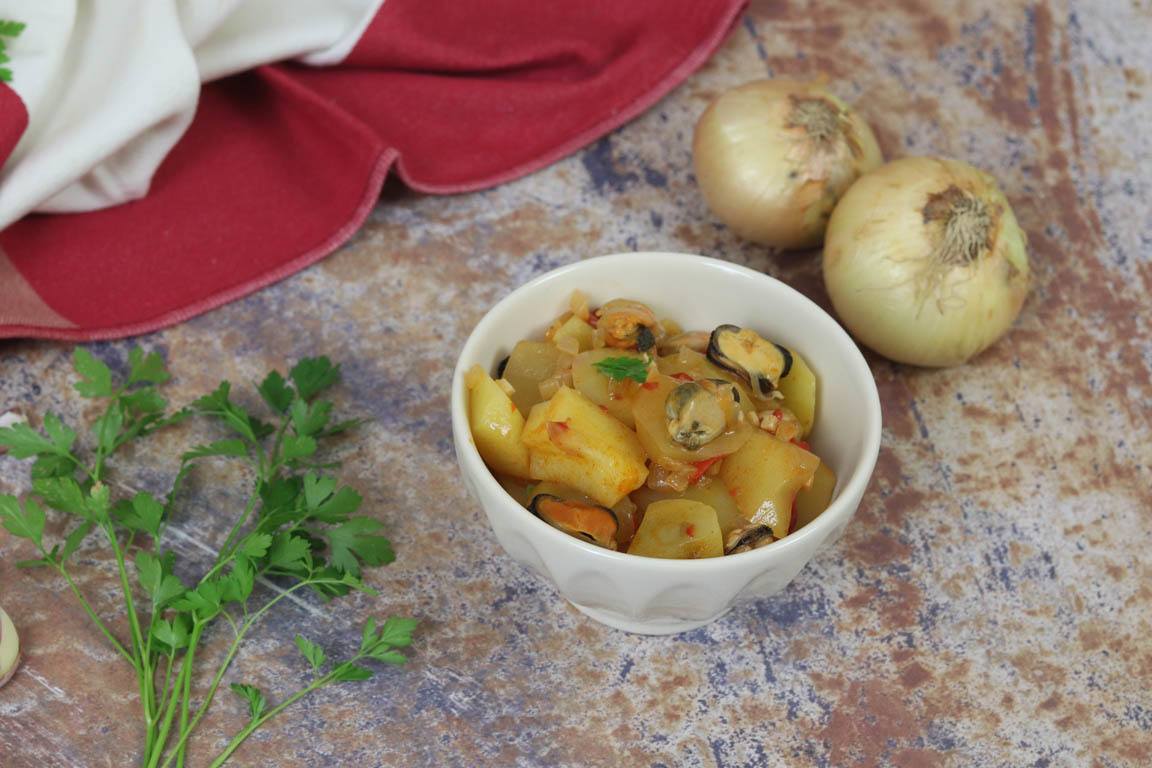 0885B-Patatas-con-mejillones_Simple-Blending