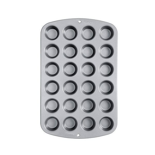 Mis-basicos_Molde-24-minimagdalenas_Wilton_Simple-Blending