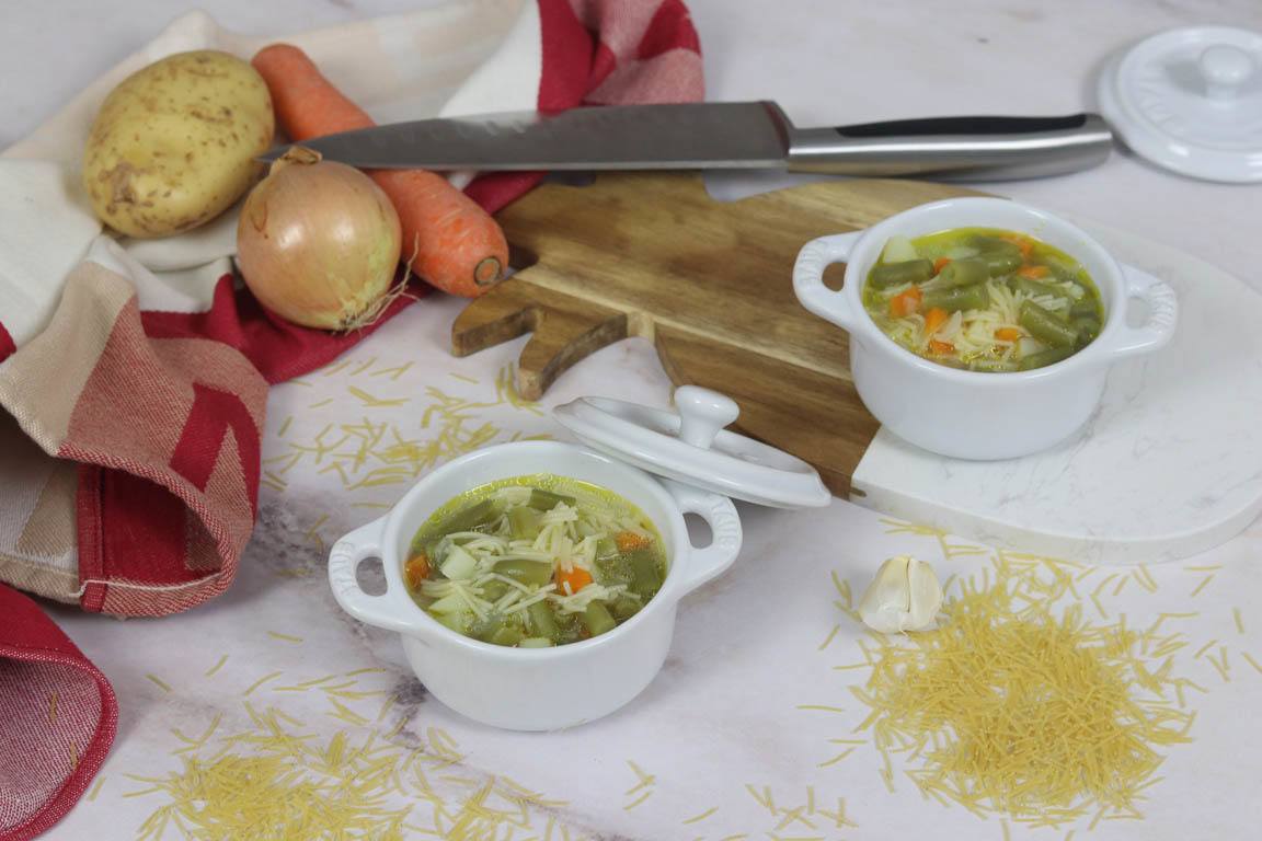 0923A-Sopa-Minestrone_Simple-Blending