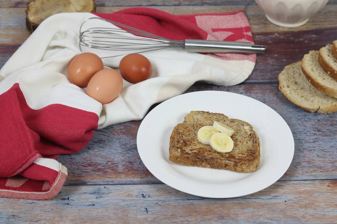 0943A-French-Toast_Simple-Blending