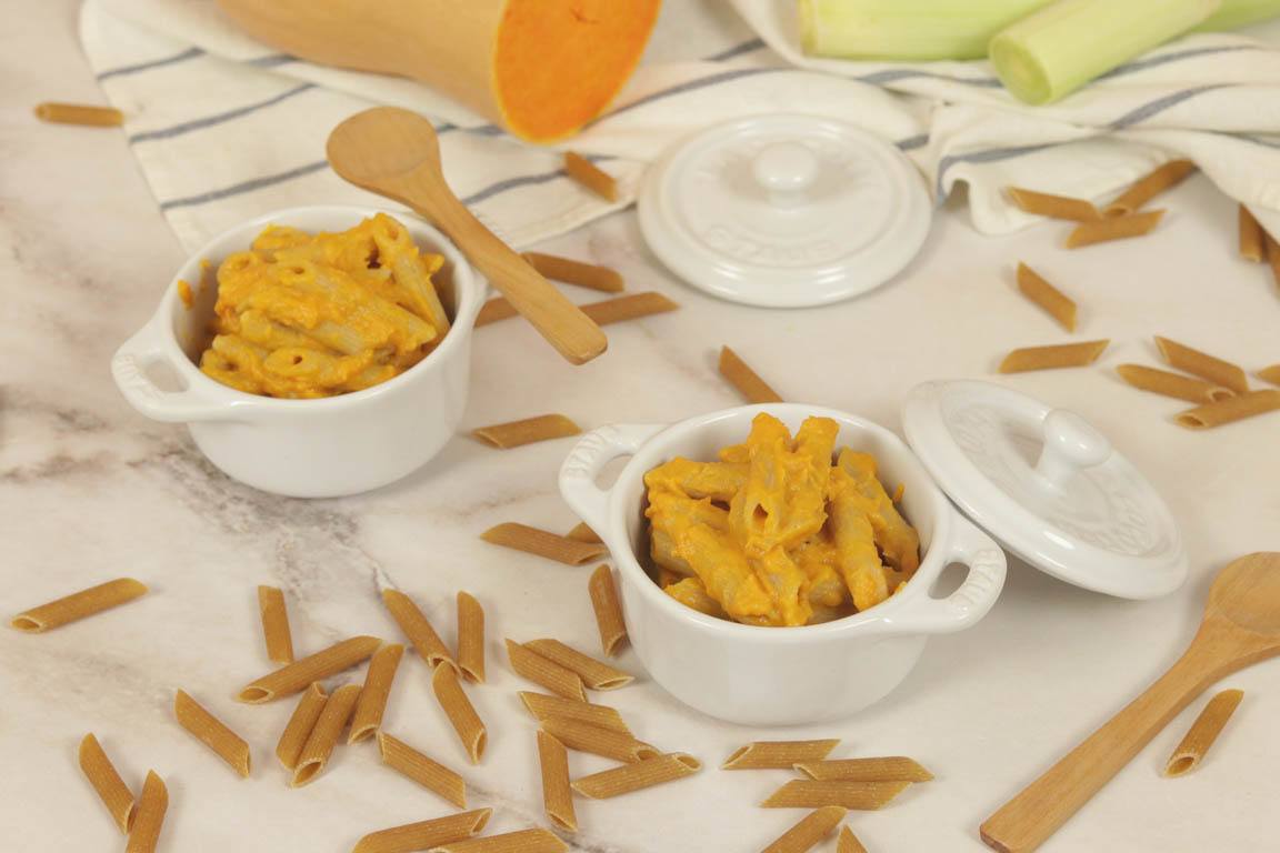 1061B-Macarrones-integrales-con-crema-de-calabaza_Simple-Blending