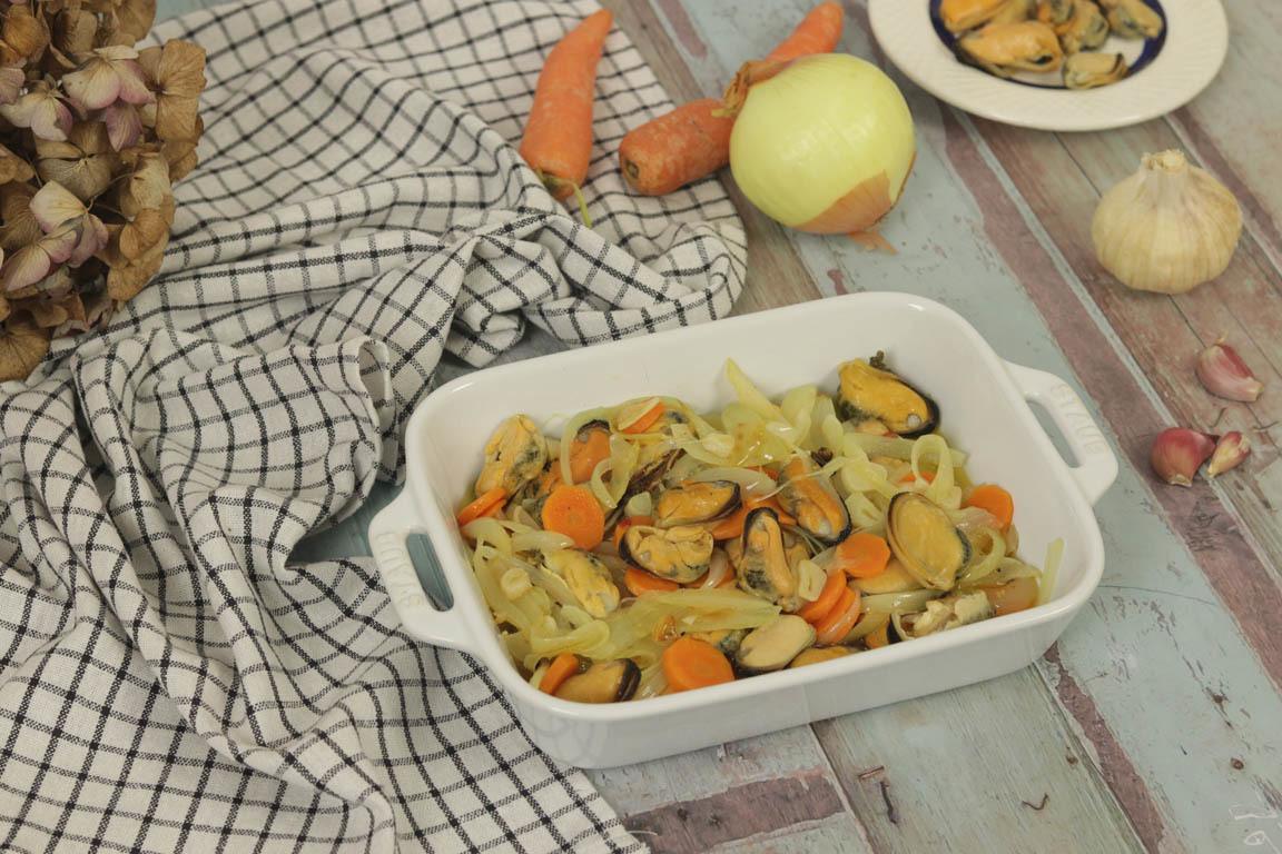 1118B-Mejillones-en-escabeche_Simple-Blending