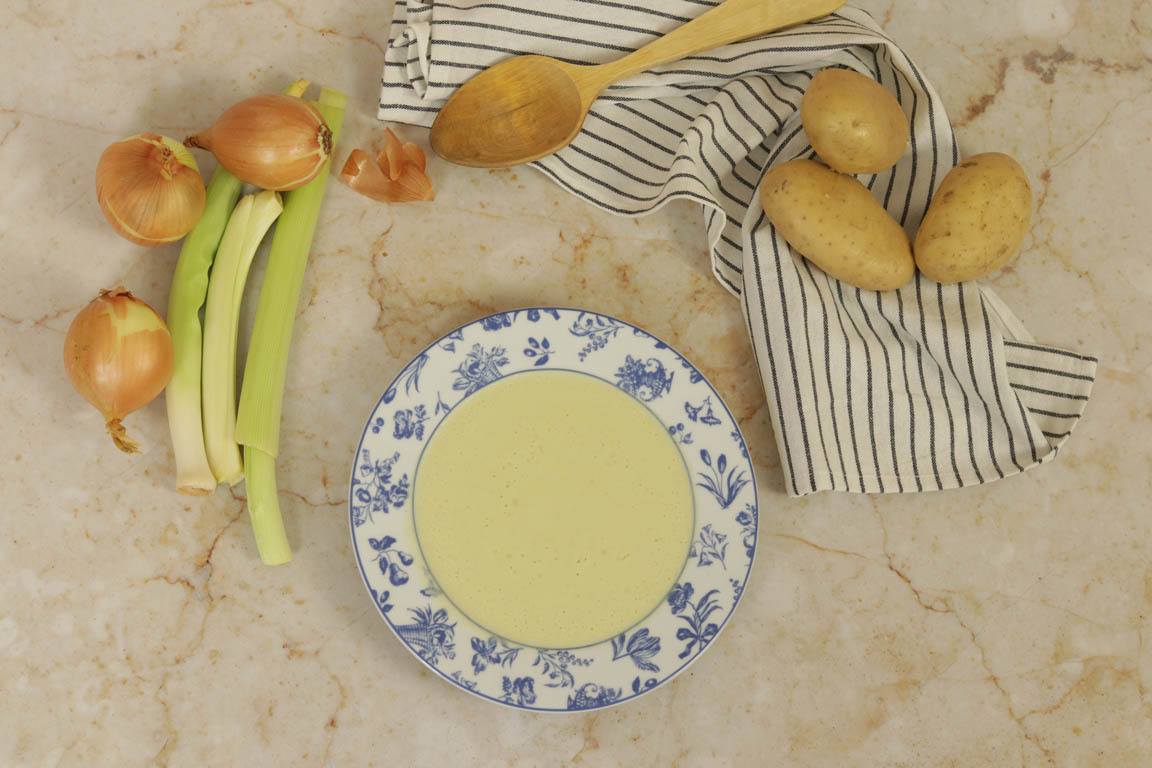 1130A-Crema-ligera-de-patata-y-puerro_Simple-Blending