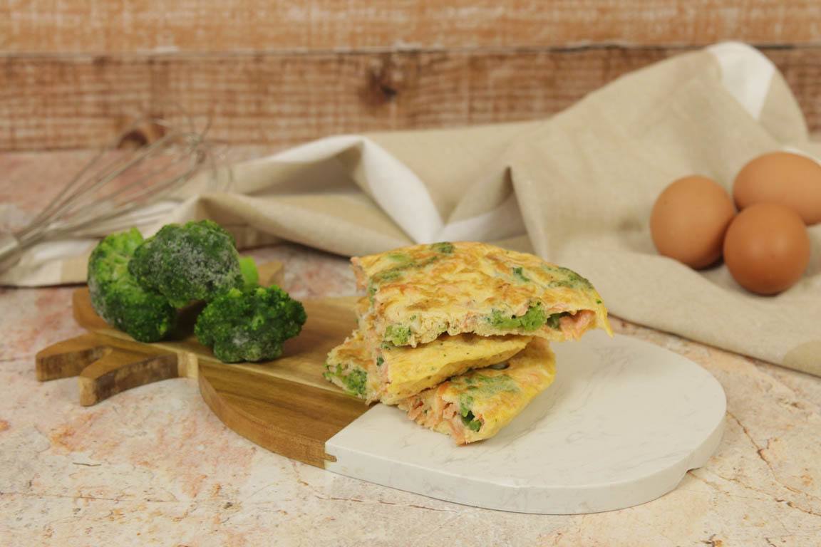1140A-Tortilla-de-salmon-con-brocoli_Simple-Blending