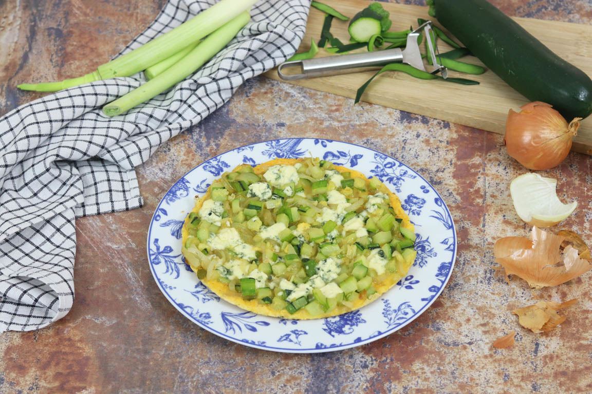 1143A-Frittata-de-calabacIn-puerro-y-queso-azul_Simple-Blending