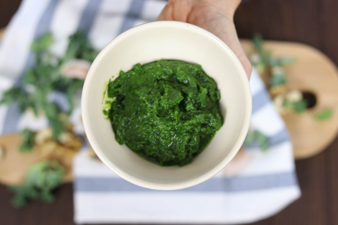272B-Pesto-de-kale_Simple-Blending