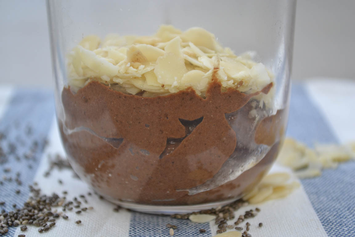310A-Pudding-de-chia-estilo-mousse-de-cafe-y-chocolate_Simple-Blending