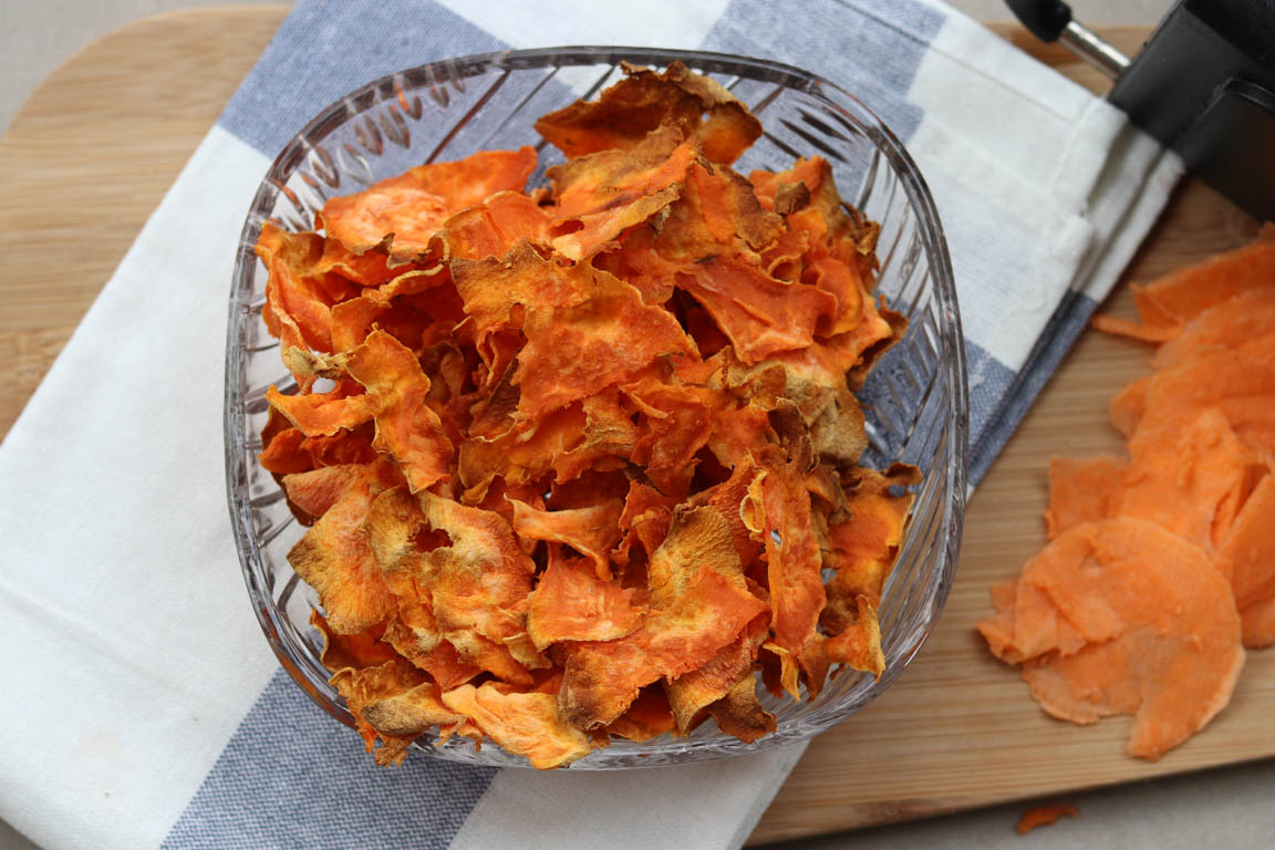 323B-Chips-de-boniato-al-horno_Simple-Blending