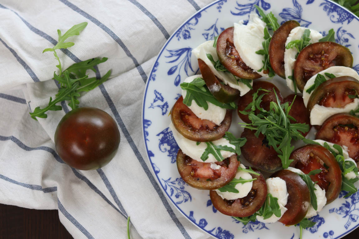 333B-Ensalada-estilo-caprese_Simple-Blending