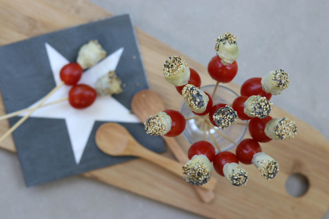 391B-Brocheta-de-alcachofa-y-tomatito-cherry_Simple-Blending