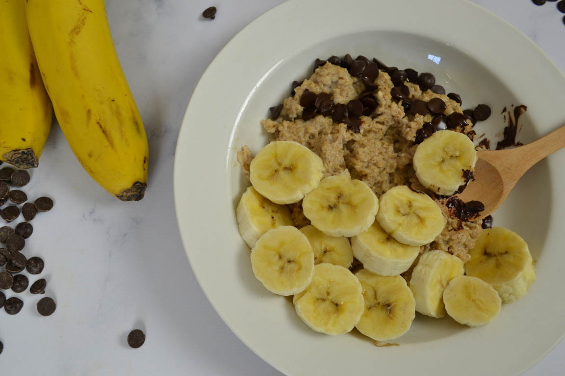 415A-Porridge-de-avena-con-platano-y-chocolate_Simple-Blending