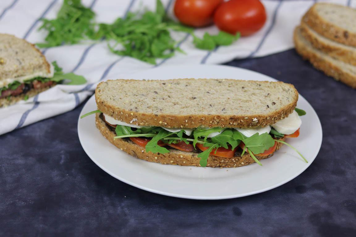 434B-Sandwich-de-olivada-negra_Simple-Blending